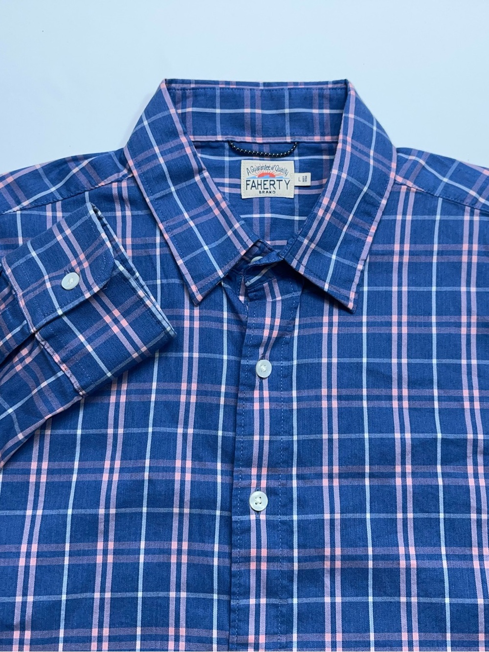 FAHERTY Button Down Shirt Mens Size Large Long Sleeve Blue Plaid Pink Huckberry